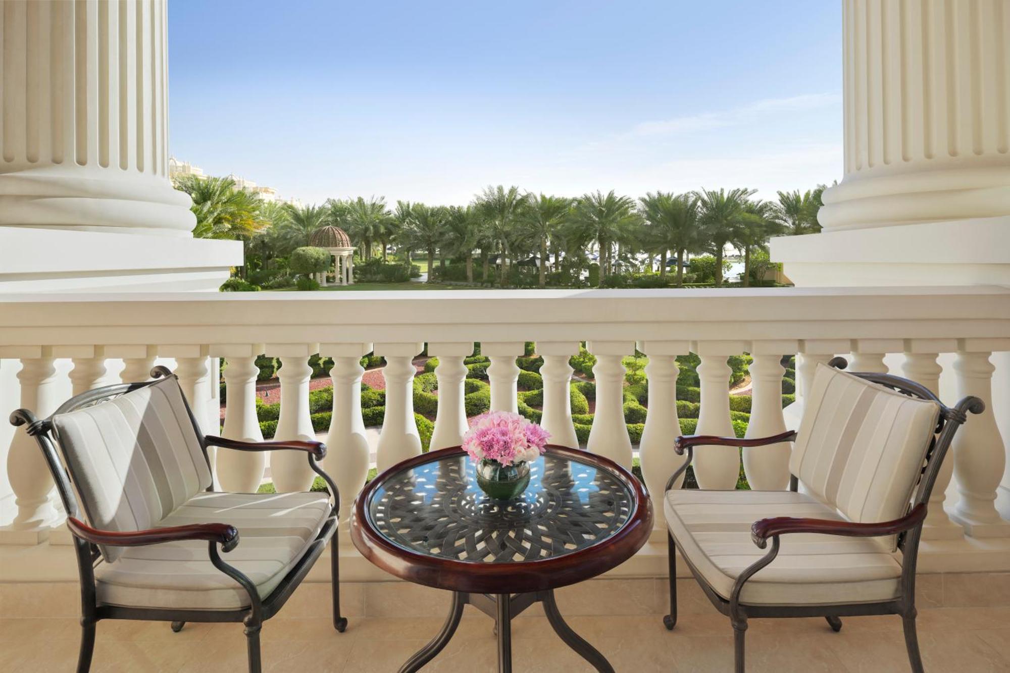 Raffles The Palm Курортний комплекс