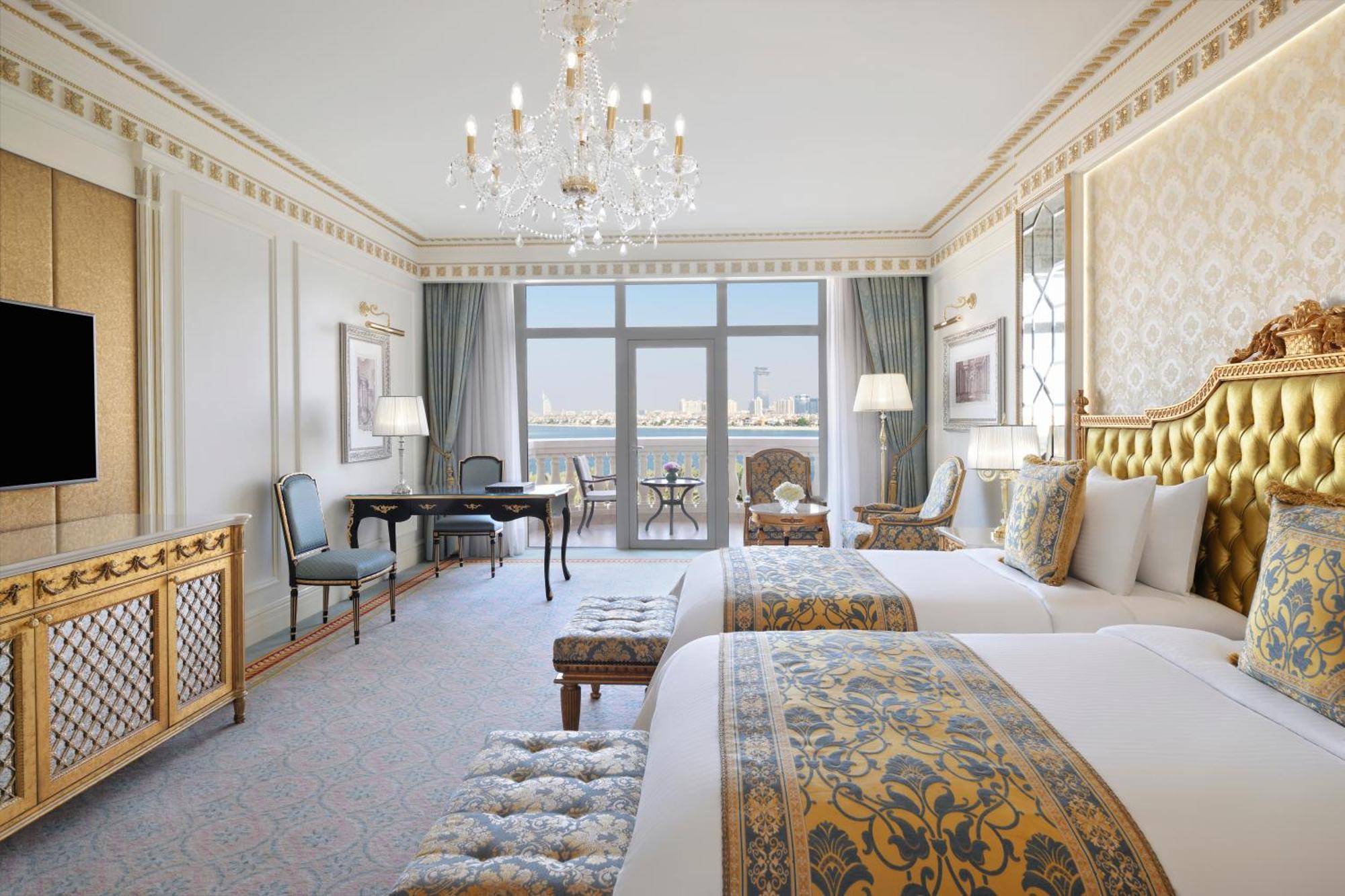 Raffles The Palm 5*