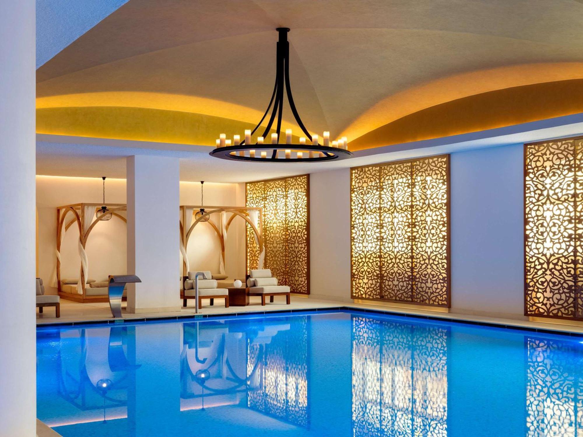Raffles The Palm 5*