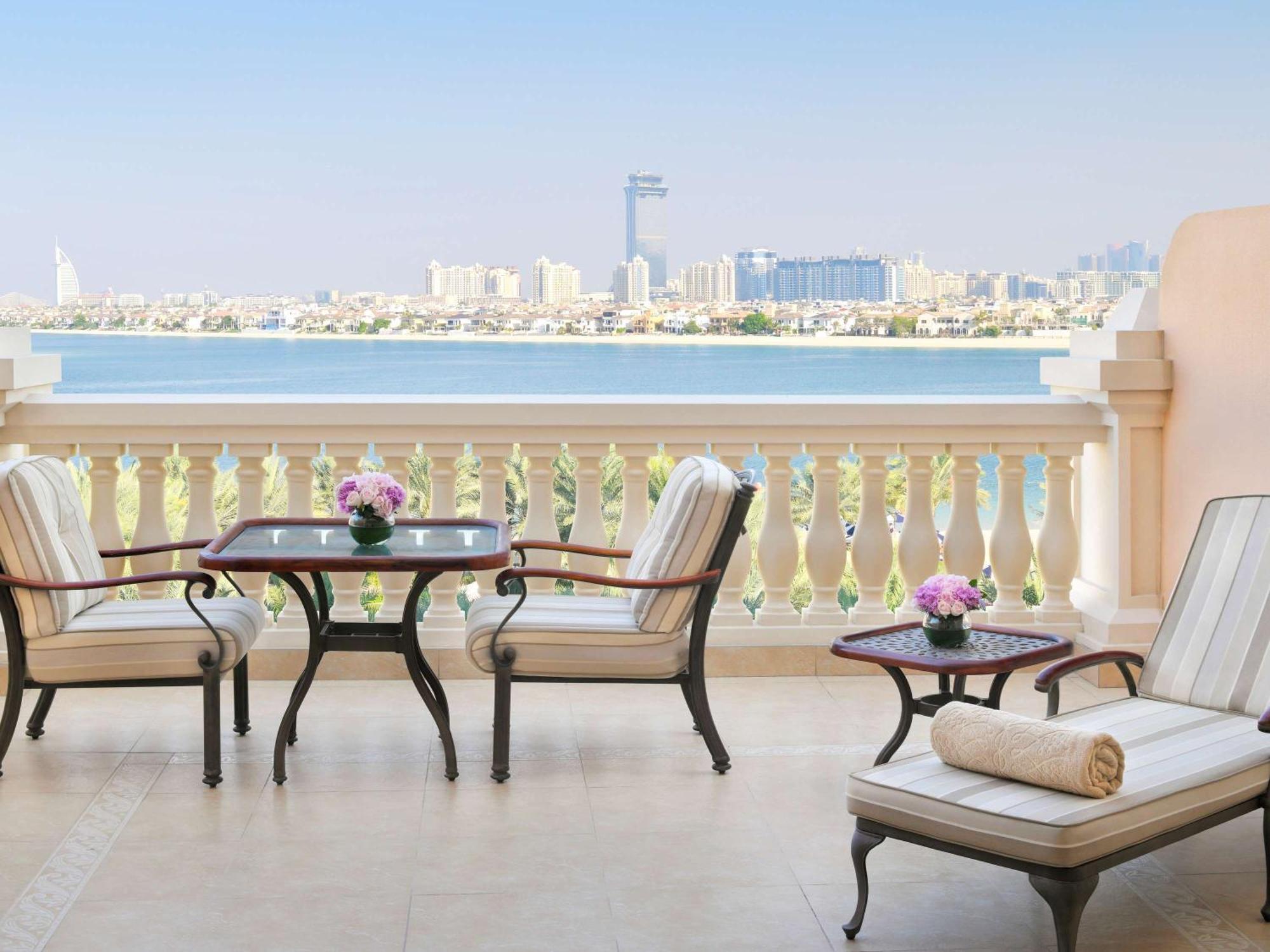 Raffles The Palm Курортний комплекс 5*