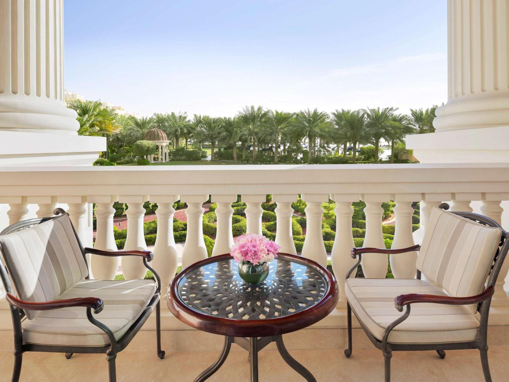 Resort Raffles The Palm Dubai