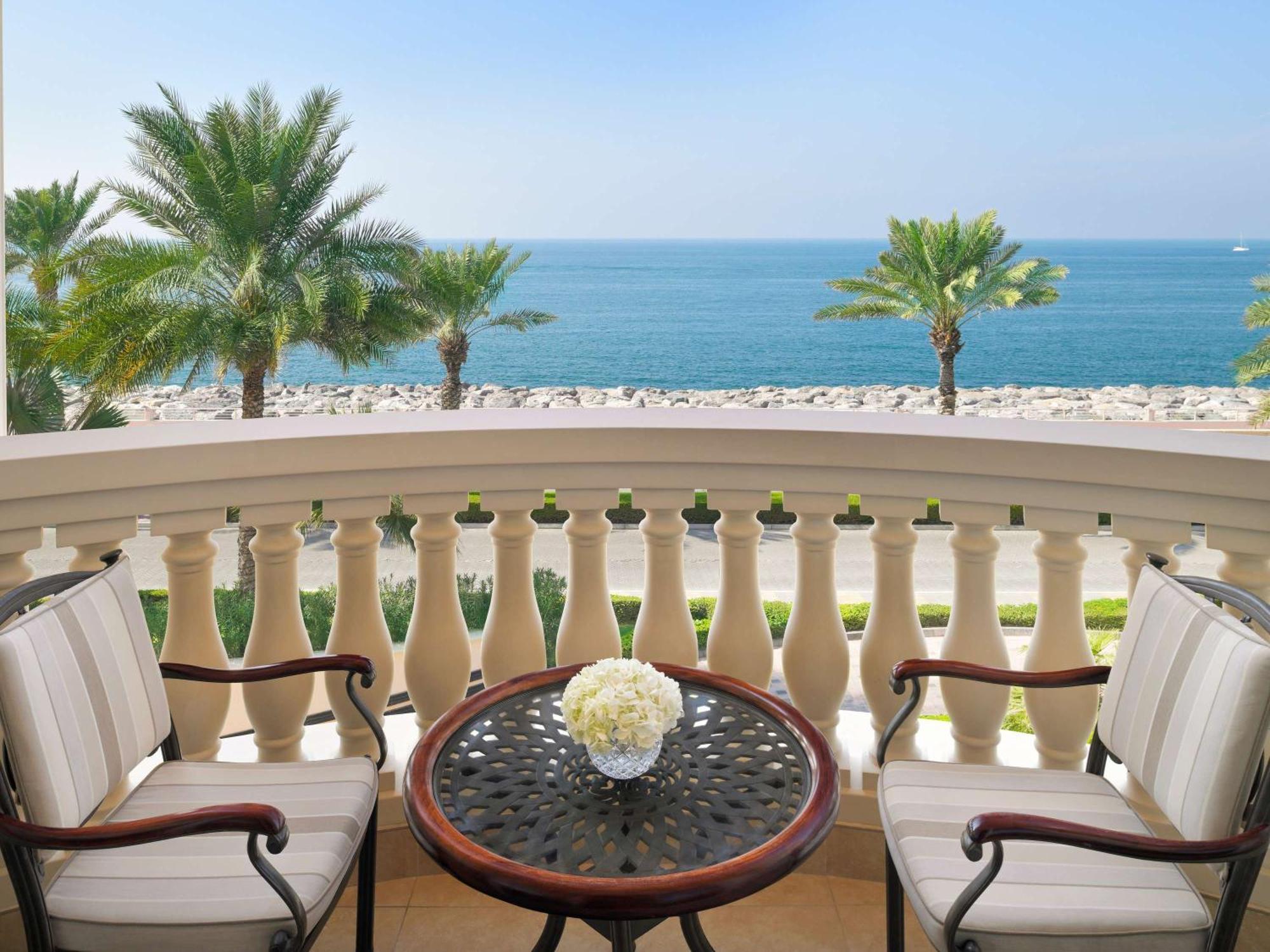 Raffles The Palm Resort